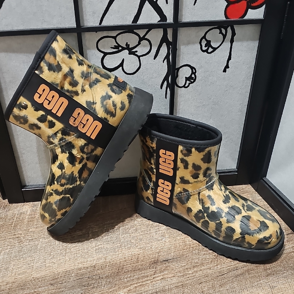 UGG Clear Mini Panther Animal Print Winter Waterproof Boots Size 5 - Picture 3 of 11